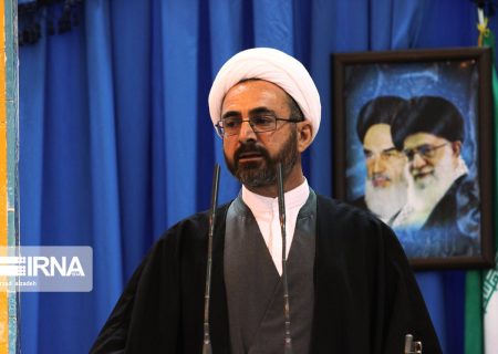 موشکهای بالستیک پرسرعت و نقطه زن نماد قدرت نظامی کشور جمهوری‌اسلامی است