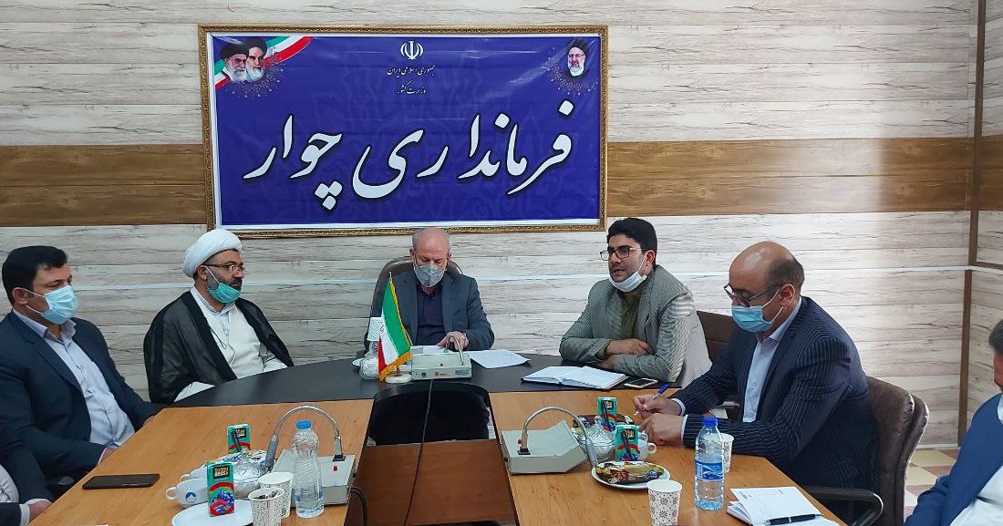 استاندار باید بومی باشد