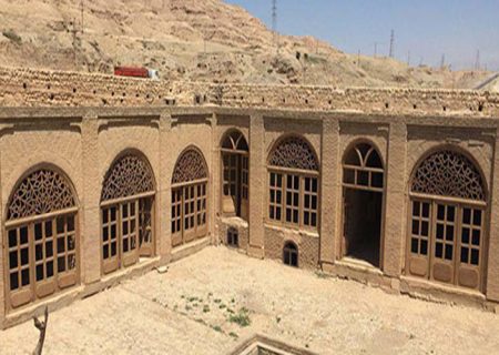 واگذاری بهره‌برداری قلعه تاریخی کنجانچم به بخش خصوصی