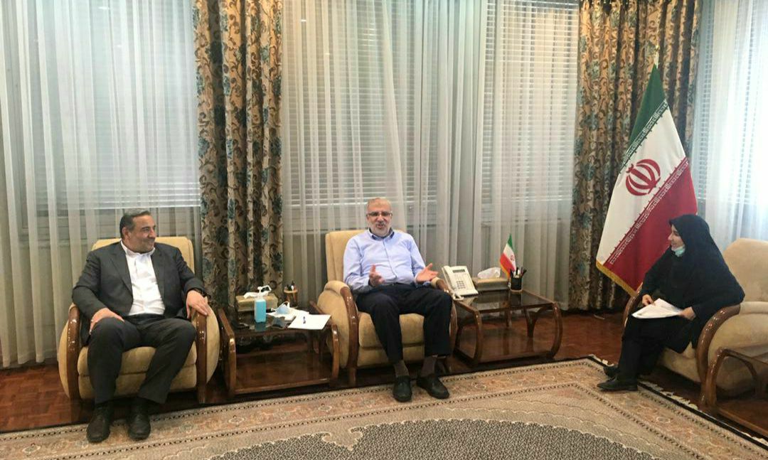 پرداخت مطالبات به حق استان از حوزه نفت و گاز