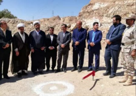 کلنگ زنی پروژه تامین آب شرب عشایر کولگ شهرستان مهران