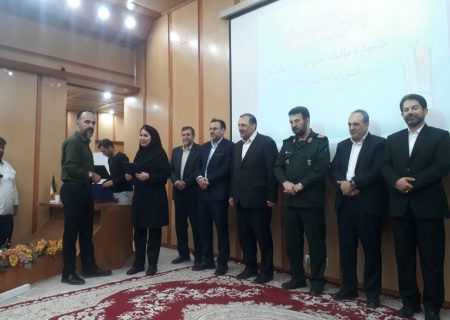 ایلام قلم رتبه اول  جشنواره در بخش نقد را از آن خود کرد