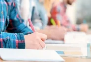 تکلیف دانشجویان را مشخص کنید
