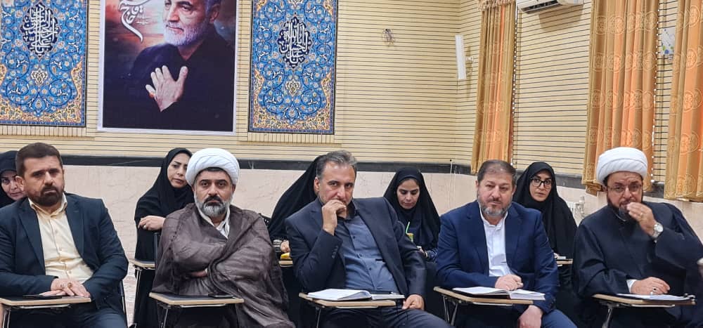 حذف بروکراسی و تقویت تشکل‌های فرهنگی در اولویت مدیریت آموزش و پرورش ایلام است