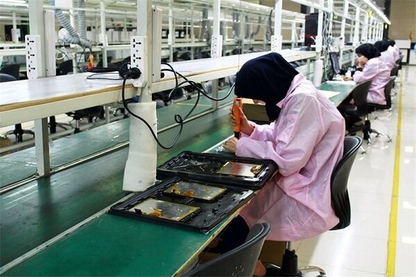 نخستین جشنواره ترویجی و نمایشگاه عسل در قلعه والی برگزار شد.