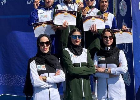 دختران ایلام بر قله افتخار دواتلون کشور ایستادند