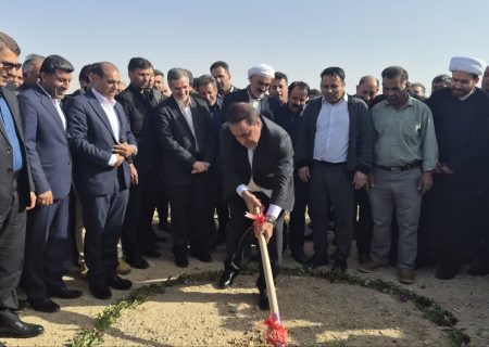 کلنگ فاز نخست بزرگ‌ترین پروژه درمانی جنوب ایلام به زمین خورد