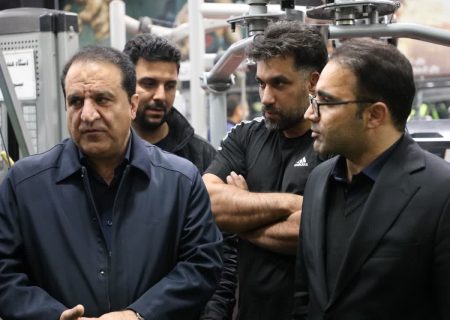 استاندار ایلام از چند باشگاه ورزشی بازدید کرد و در جریان مشکلات ورزشکاران قرار گرفت