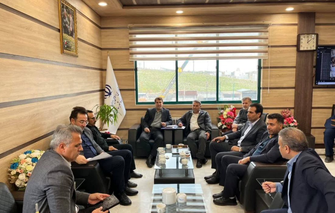 برگزاری جلسه بررسی موانع و مسائل طرح نهضت ملی مسکن استان ایلام