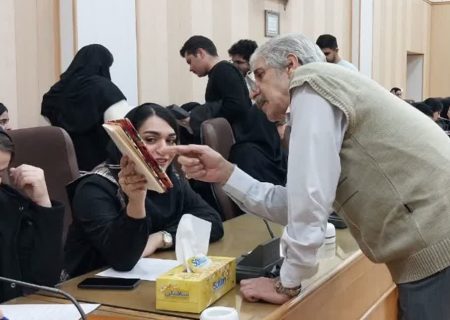 داودیان، نعمتی برای زبان و ادبیات کردی