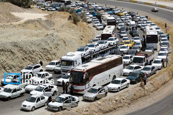 محدودیت تردد خودروهای سنگین در محورهای ایلام ـ مهران و ایلام ـ حمیل