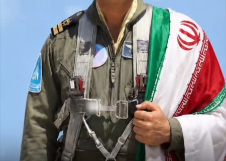 عقاب به آشیانه بازگشت!